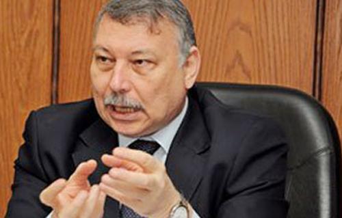 الدكتور أحمد سمير