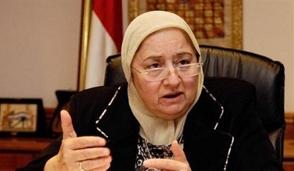 نجوى خليل وزير التأمينات والشئون الاجتماعية