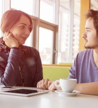 للمقبلين على الزواج.. 10 قواعد لاختيار مكان اللقاء الأول
