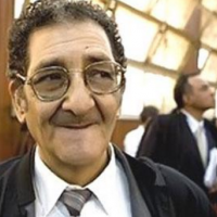 في مديح سيف الإسلام