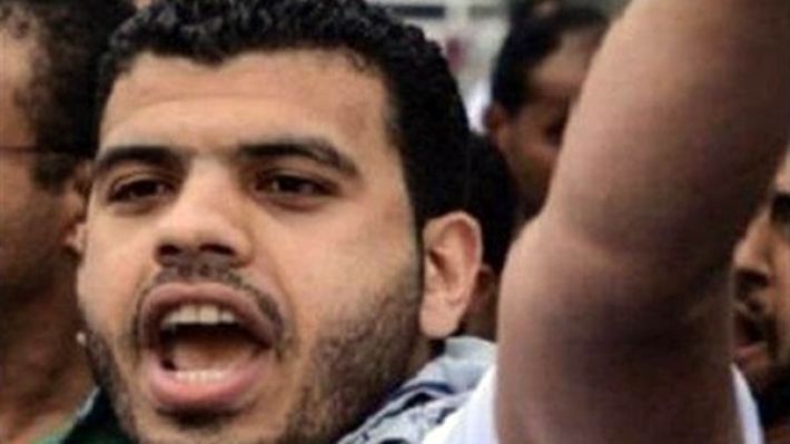 الفتى محمود السقا.. والذين معه الفتى محمود السقا.. والذين معه