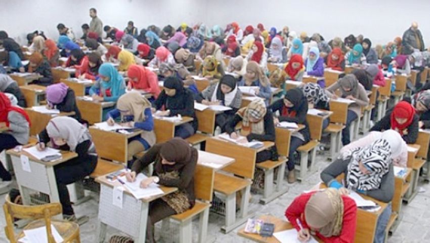 قاعات مكيفة وأطقم طبية.. قرارات عاجلة من جامعة القاهرة لمواجهة الموجة الحارة