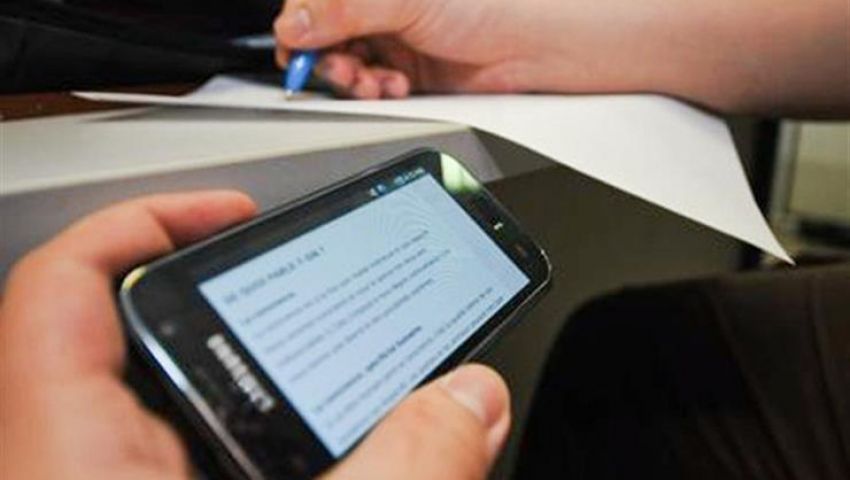 الدور الثاني للثانوية العامة.. تداول إجابات «امتحان العربي» على «فيس بوك»