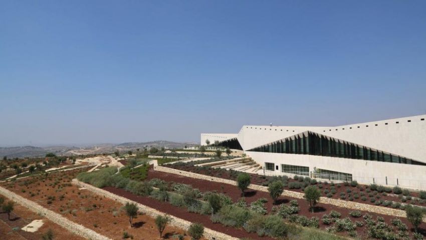 المتحف الفلسطيني يرفع رصيده من الوثائق المحفوظة رقميًّا