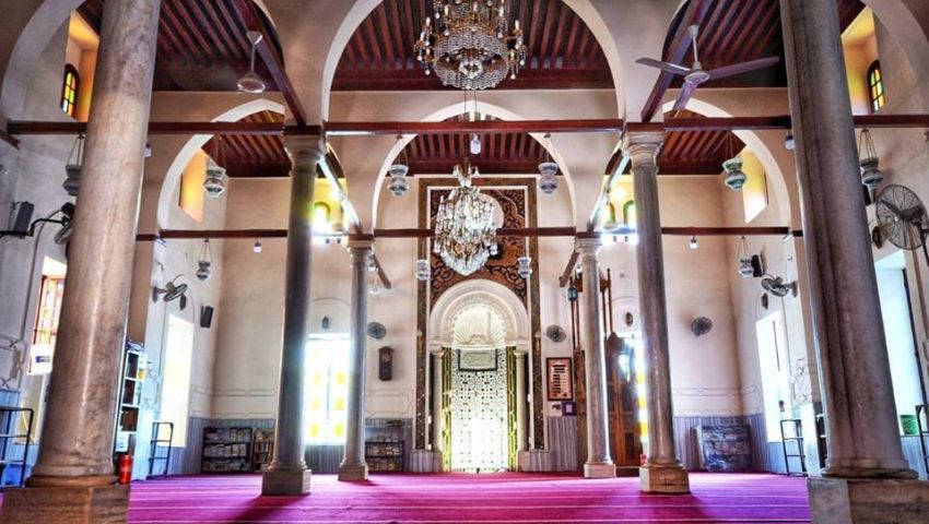 صور| «إنجا هانم» يفتح أبوابه للمصلين.. هكذا يبدو بعد ترميمه