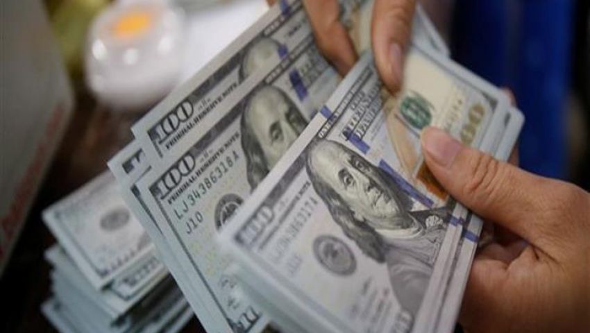 فى تعامل اليوم الخميس.. الدولار يتراجع أمام الجنيه 7 قروش
