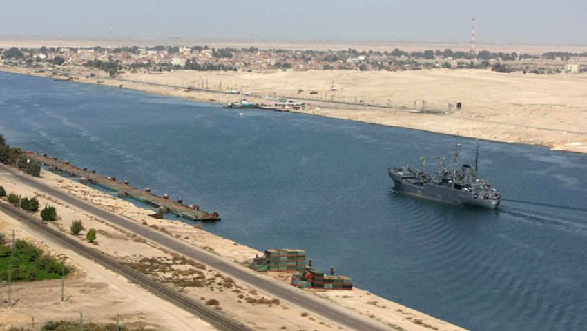 وقف العمل بميناء شرق بورسعيد 24 ساعة لوفاة عامل