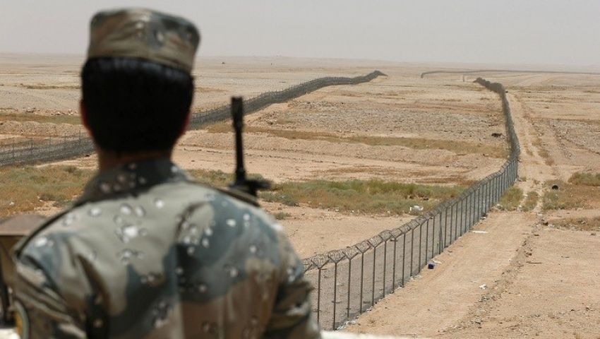 مقتل جندي سعودي في إطلاق قذائف من الأراضي اليمنية