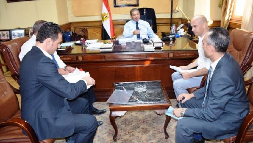 وزير الرياضة يلتقى رئيس الاتحاد المصري للسلاح