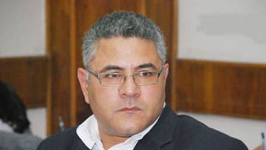 جمال عيد لأنصار مرسي: وجهوا غضبكم لمن خدعكم