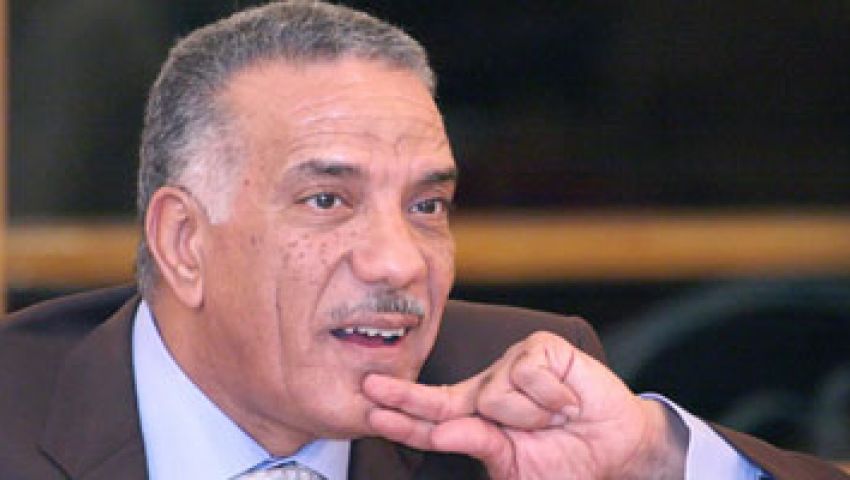 بدء محاكمة المستشار زكريا عبد العزيز بتهمة اقتحام مقرات أمن الدولة