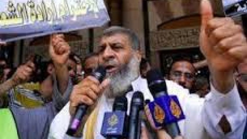 عبد الماجد : سنقف ضد مرسي إن تسامح مع أعداء الثورة 