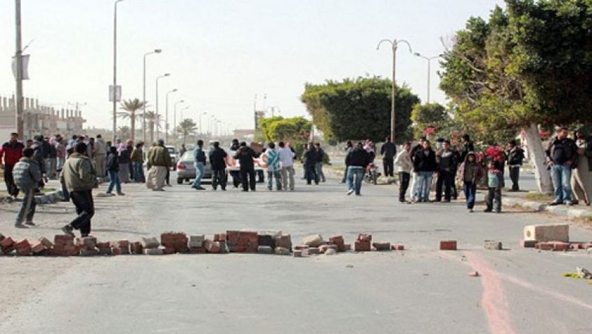 قطع طريق رأس البر إثر حادث تصادم