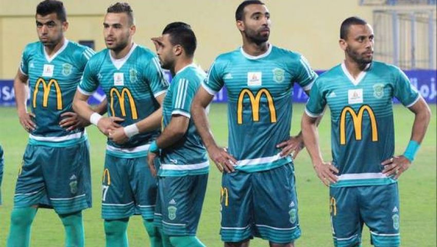 الشوط اﻷول.. اﻻتحاد يتقدم على الداخلية بهدف كاسونجو