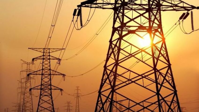 من مرسى إلى السيسى .. سكينة قطع الكهرباء تذبح المواطن