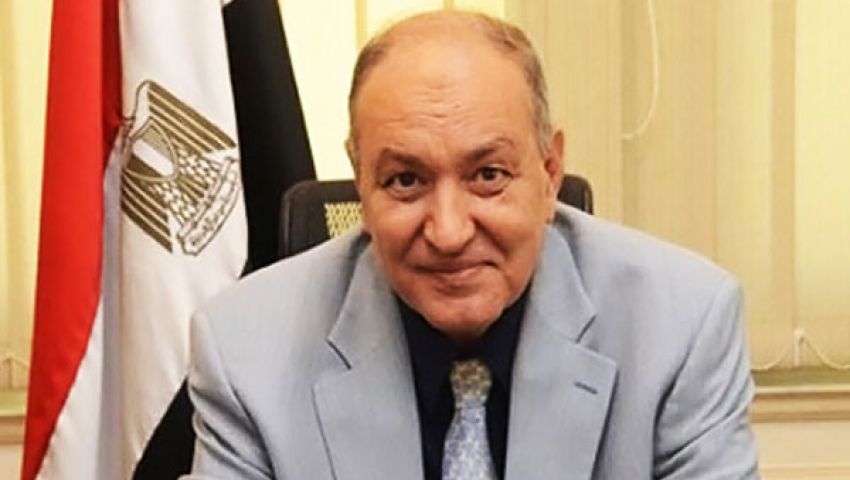 المعداوي يقرر صرف منحة 600 جنيه للعاملين