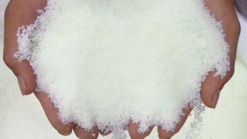 ضبط 60 طن أسمدة مغشوشة في البحيرة