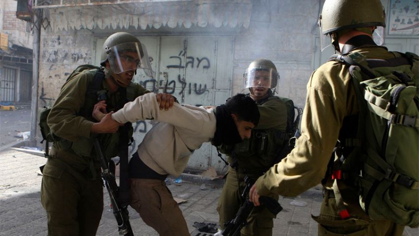 الاحتلال الإسرائيلي يعتقل فلسطينيين اثنين على حدود غزة 