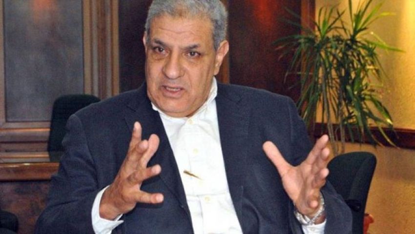 محلب يلتقي رئيس الجهاز المركزي للتعبئة والإحصاء