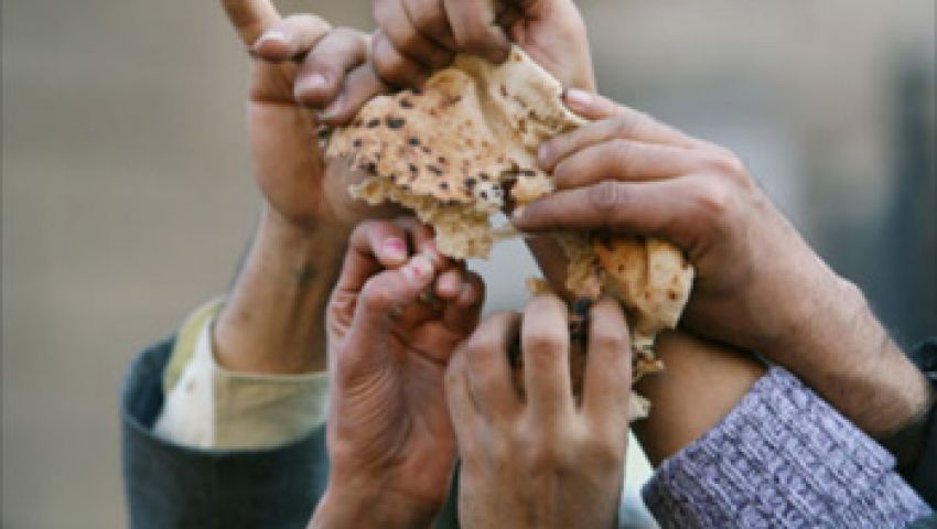 كيف أصبح ربع المصريين فقراء؟