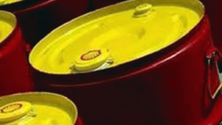 ضبط 17 برميل سولار مهربة بالبحيرة  