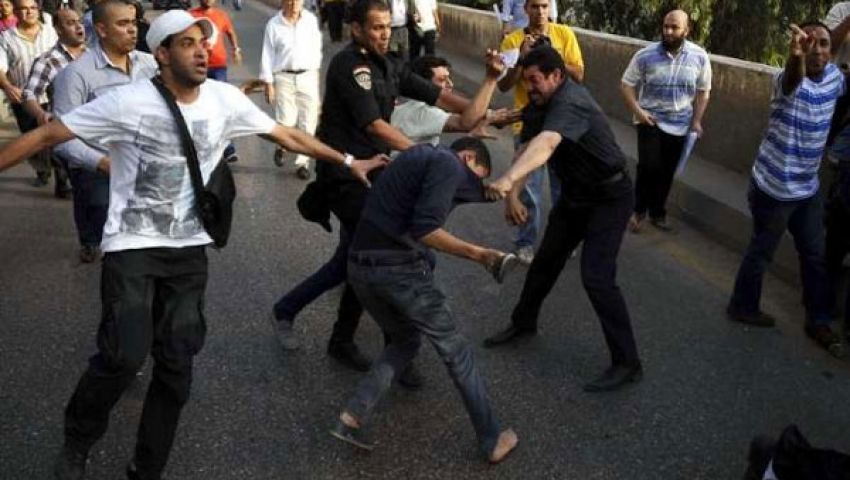 مناوشات بالسنج في الاتحادية بسبب هتاف يسقط حكم العسكر