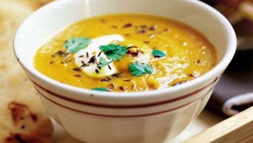 فيديو .. شوربة عدس بالخضروات