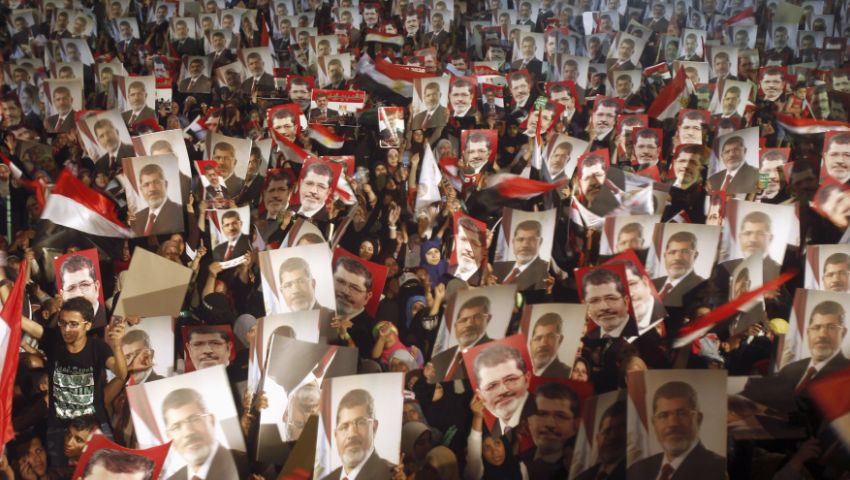وقفة لمؤيدي مرسى في طنطا