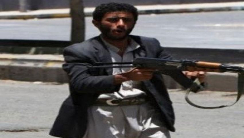 إطلاق نار على مسؤول أمني وسط اليمن