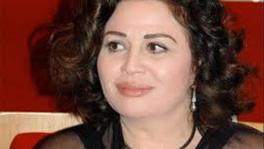 فيديو..صابر عرب وإلهام شاهين في مرمى الانتقادات