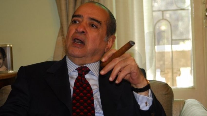«الديب»: مبارك في حالة معنوية جيدة
