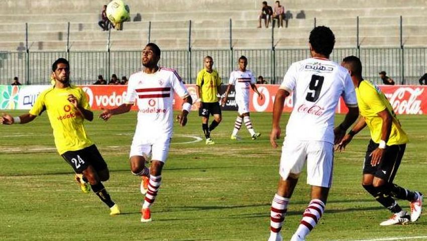 ثورة بين لاعبي الزمالك بسبب مكافآت الكأس