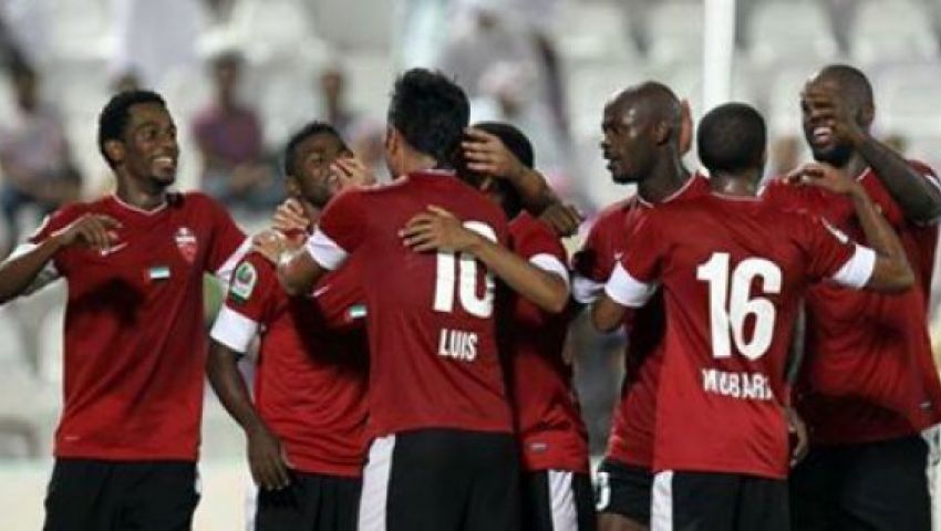 الأهلي يحسم ديربي الإمارات