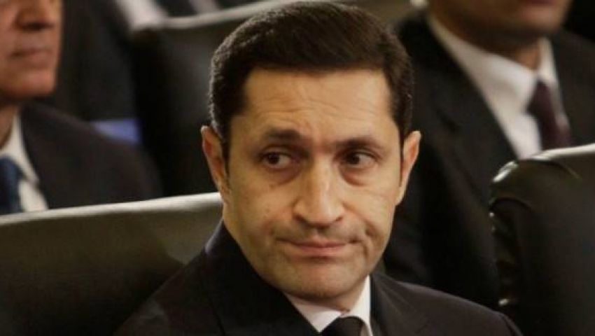 شاهد.. علاء مبارك يحيي ذكرى استرداد طابا بمقطع فيديو لوالده