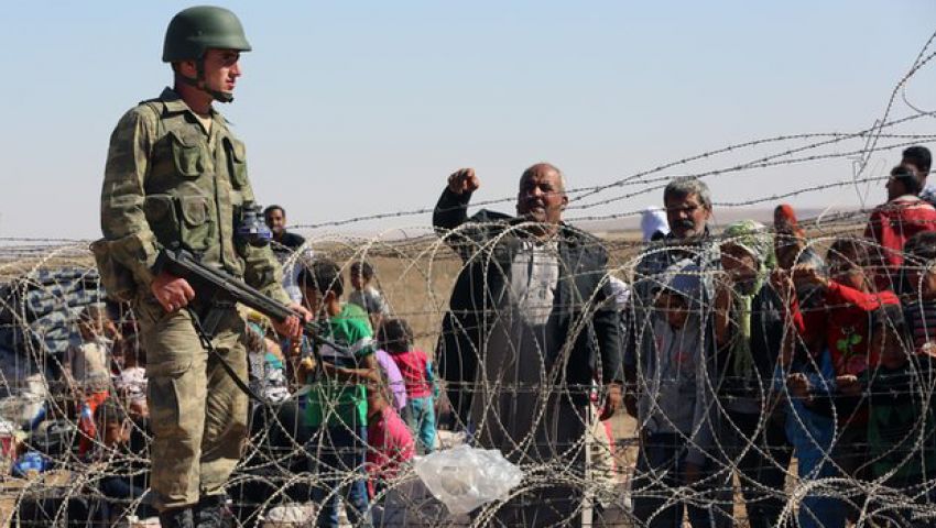 تركيا تغلق عددا من معابرها الحدودية مع سوريا