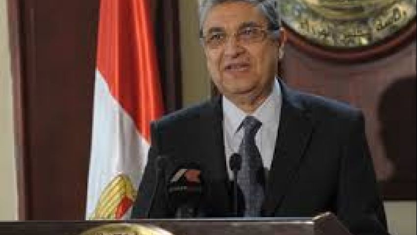 مراقبة الكهرباء: مفيش تحسن فى الخدمة.. واللبمات الموفرة ليست حلا