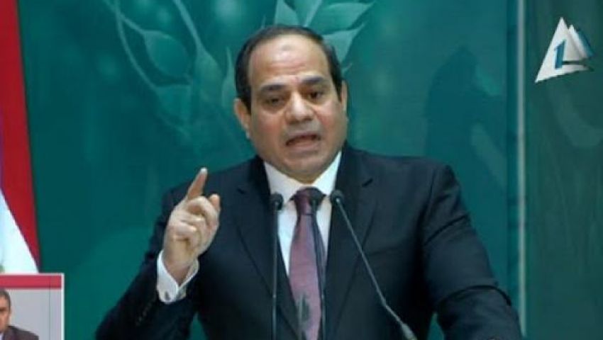 ثورة السيسي الدينية.. عام من تأميم الشأن الديني