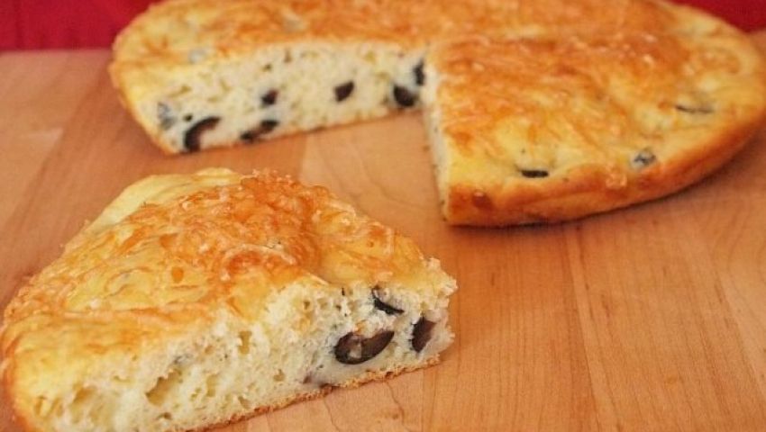 الخبز بالزيتون.. أسرع طريقة في منزلك