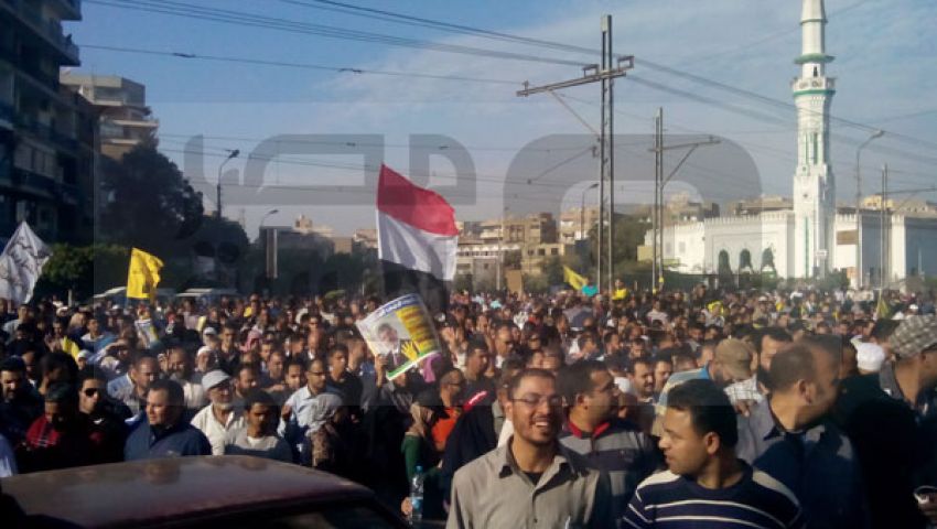 بالصور.. رافضو الانقلاب يتجهون لرابعة العدوية