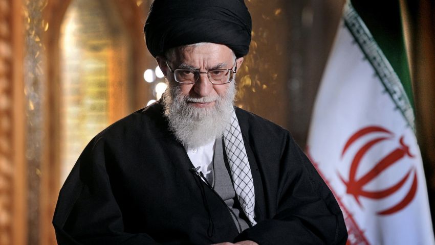 خامنئي: سنمرغ أنف السعودية في التراب بعد عاصفة الحزم