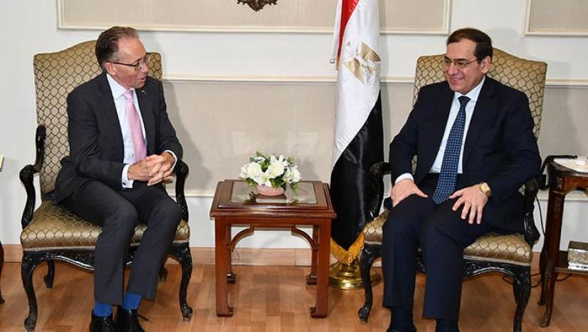 وزير البترول يبحث مع سفير أستراليا التعاون في مجال التعدين