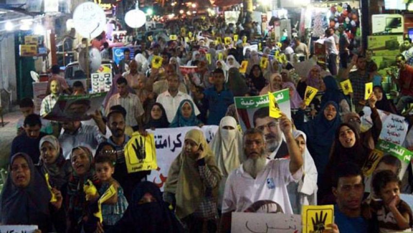 مسيرات ليلية لمؤيدي مرسي في الواسطي وبني سويف