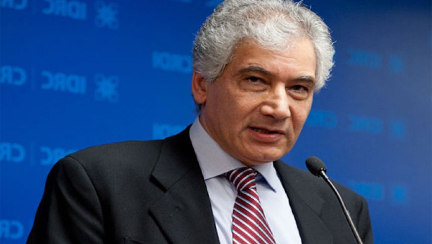 المالية: إجراءات ضد ظاهرة التهريب وتتبع للحاويات بالأقمار الصناعية