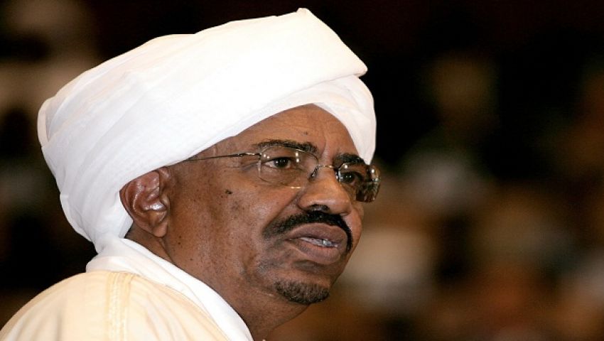 العاهل السعودي يدعو الرئيس السوداني للمشاركة بـ«قمة ترامب»