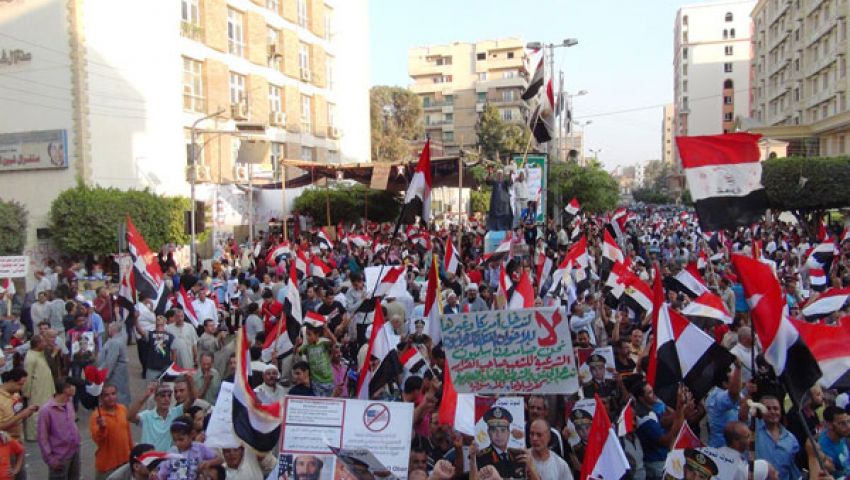 آلاف بالمنوفية ينضمون لمليونية الشرعية للشعب