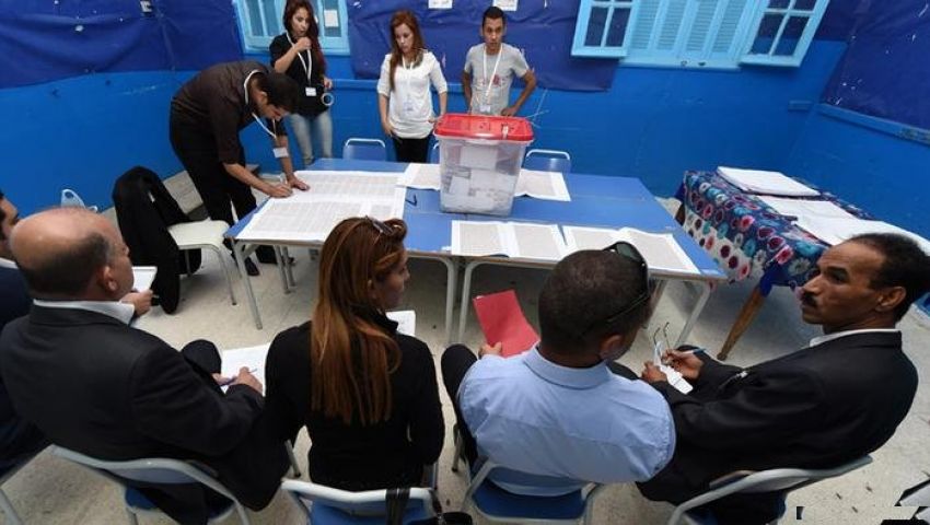 هيئة الانتخابات: استطلاعات الرأي تشتت أفكار التونسيين