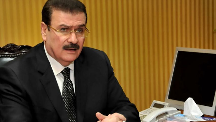 وزير النقل لـ مصر العربية: شاشات عملاقة لنقل احتفالات القناة الجديدة