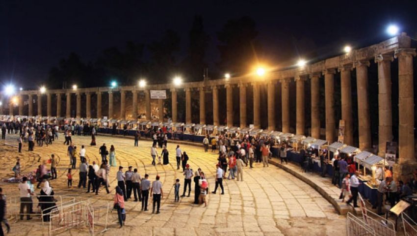 مهرجان جرش بالأردن يسدل ستار حفلاته بليلة كويتية
