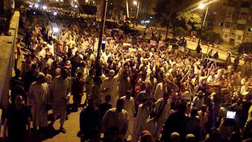 إخوان اﻹسكندرية يواصلون مسيرات التراويح لدعم مرسي