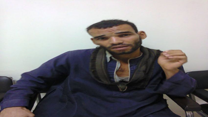 مصري بأسيوط يتهم الموساد بزرع كاميرات تجسس فى بطنه